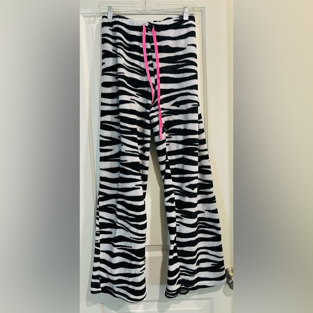 Womens zebra print paja pants